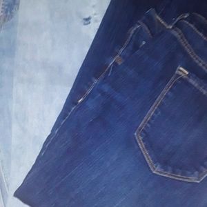 Plus-size jeans 👖